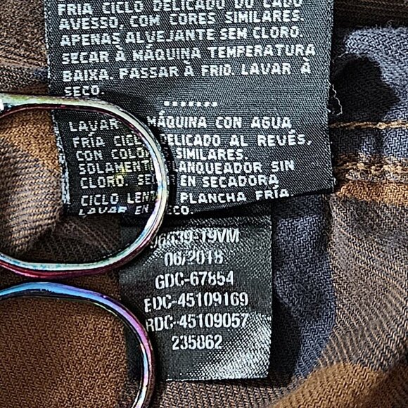 Harley Davidson Shirt Mens XL Plaid Pocket Snap Buttons Patch Biker Rugged FLAW - Picture 16 of 16